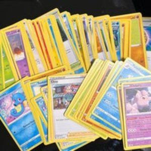 Pokemon cards Lot